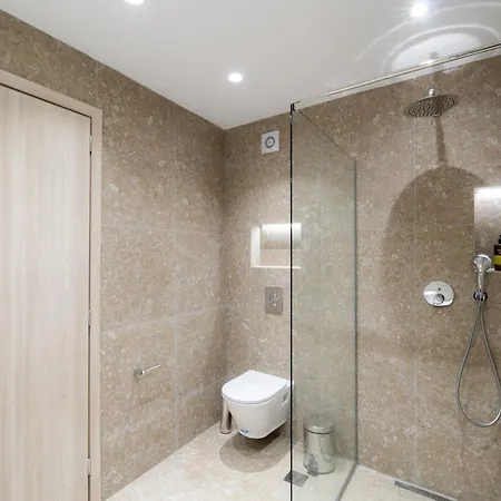 Seren - Crafted With & Care Volos