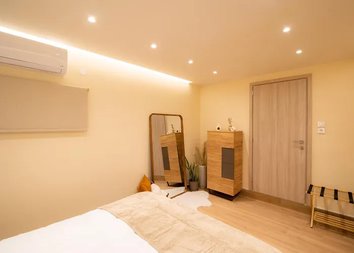 Seren - Crafted With & Care Volos