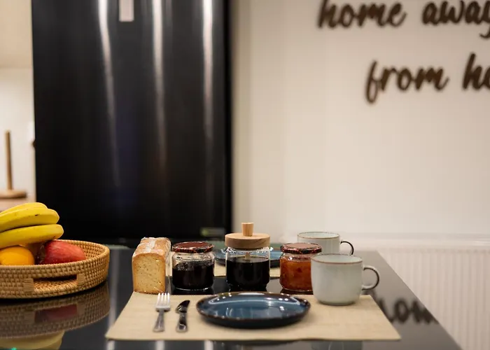 Seren - Crafted With & Care Appartamento Volos