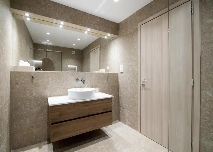 Seren - Crafted With & Care * Volos