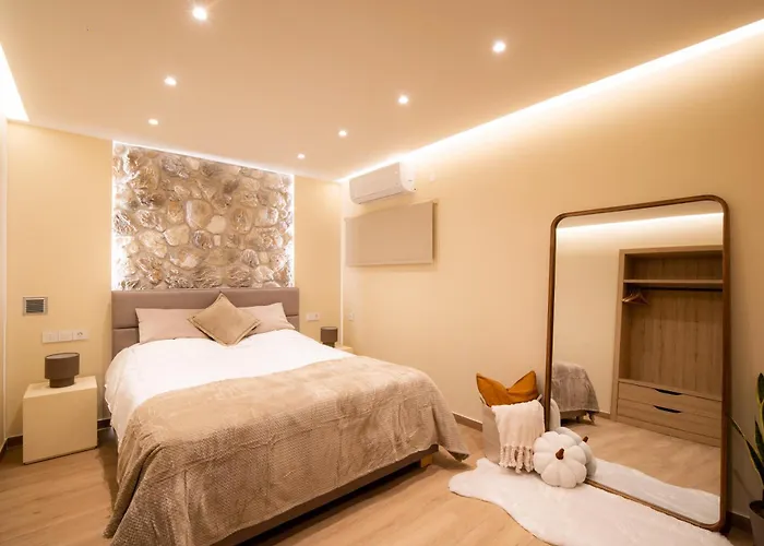 Seren - Crafted With & Care Volos