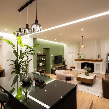 Seren - Crafted With & Care *