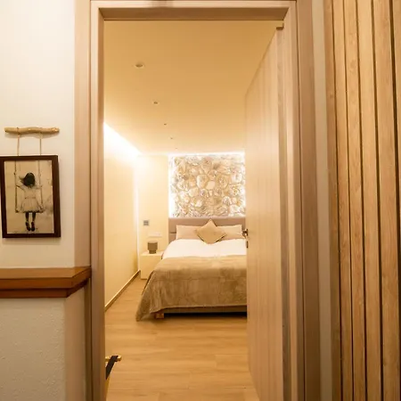 Seren - Crafted With & Care