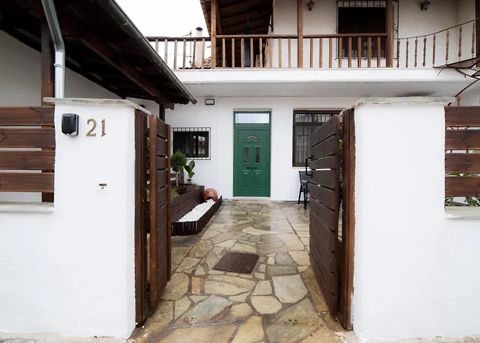 Seren - Crafted With & Care